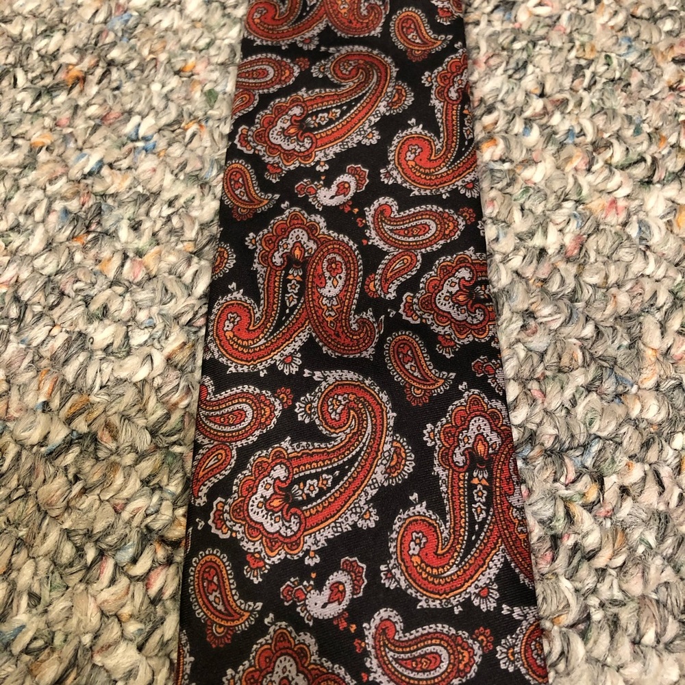 Silk Paisley Tie
